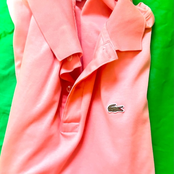 Two lacoste shirts. Holster jeans, pumas sneakers - Picture 1 of 5